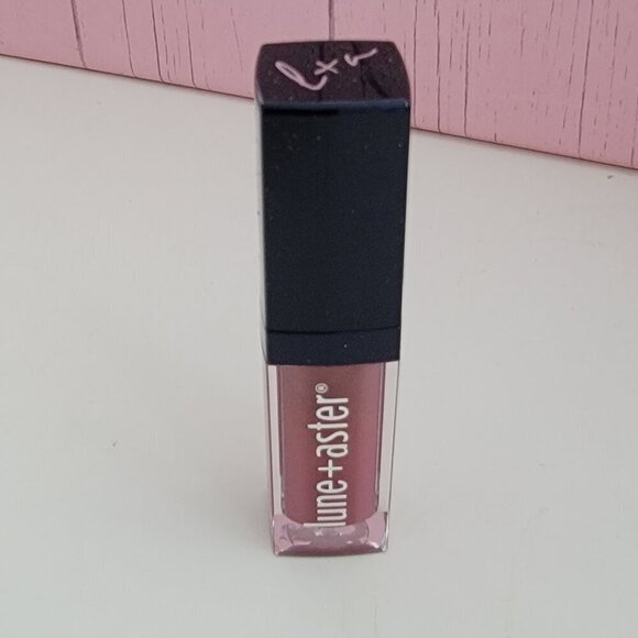 Lune + Aster CEO Lipgloss Vitamin C and Vitamin E Red Pink Gloss NEW - Picture 4 of 7